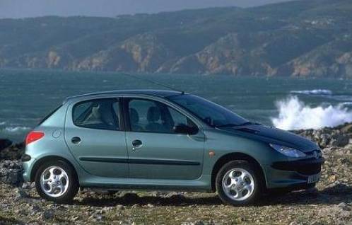La ligne de la 206 marie modernité et tradition Peugeot